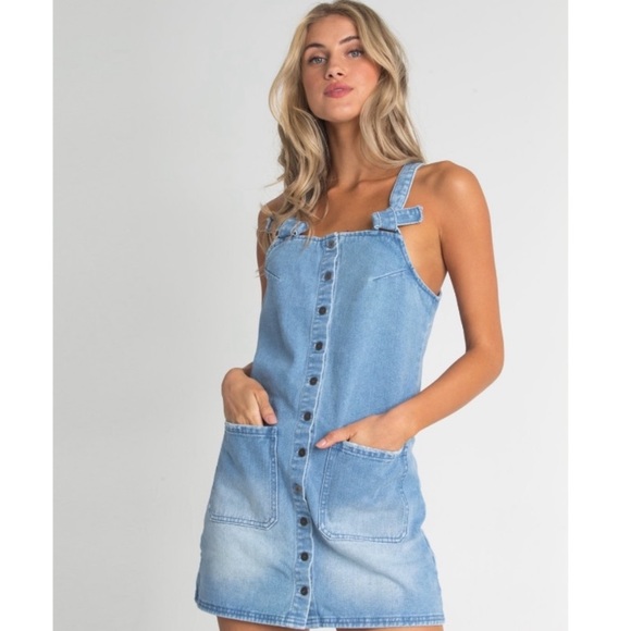 Billabong Dresses & Skirts - 🔥🔥BILLABONG - VINTAGE WASH DENIM DRESS🔥🔥